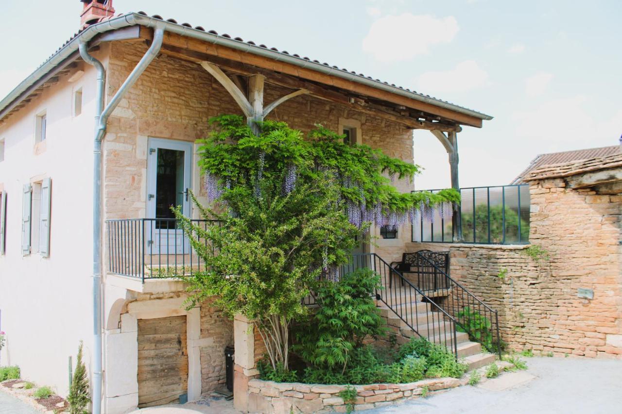 Le Clos Des Pierres Rouges Burgy Esterno foto